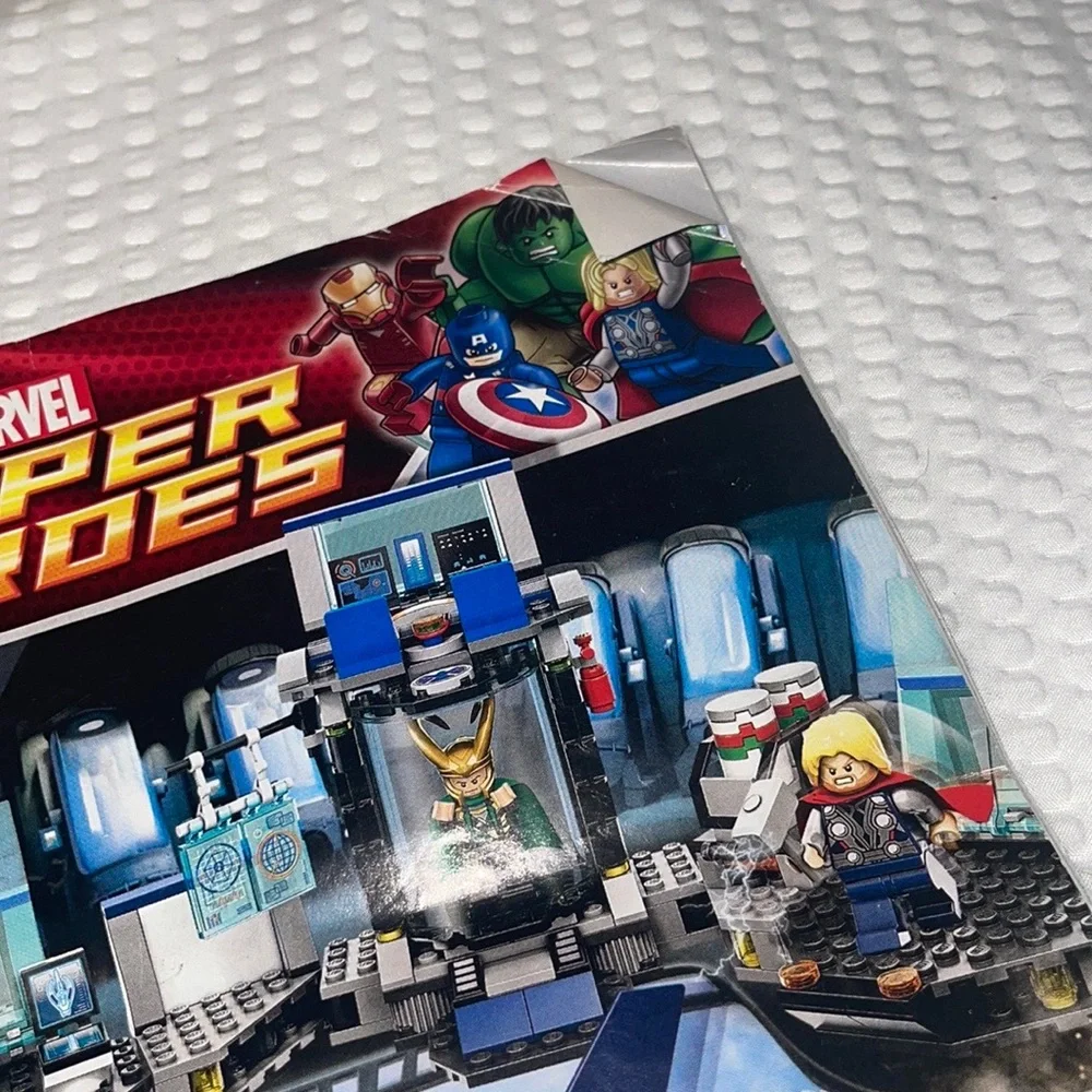 INSTRUCTIONS ONLY LEGO HULK HELICARRIER BREAKOUT 6868 book from set.